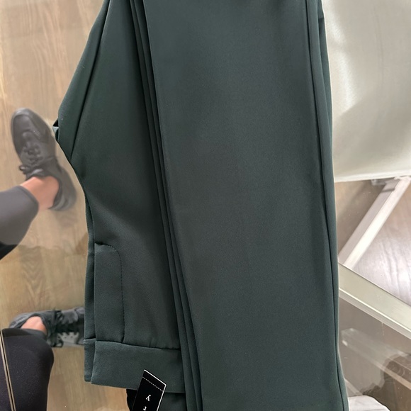 Theory Nabiki Mandatory pants - Picture 6 of 9